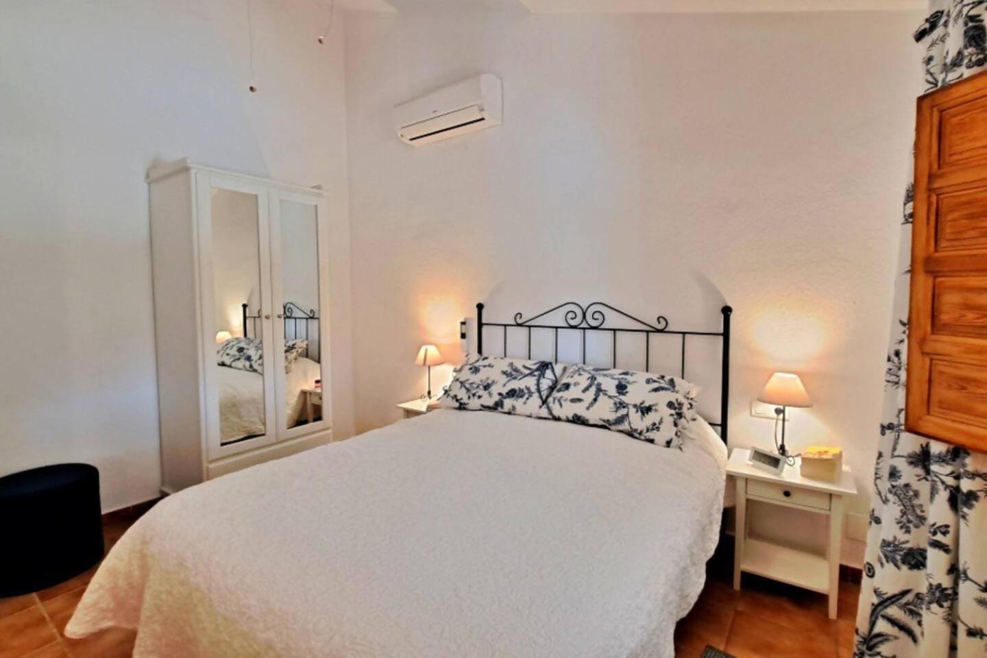 Villa La Perla Andaluza Alcaucín Exterior foto
