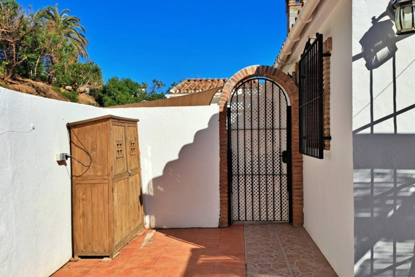 Villa La Perla Andaluza Alcaucín Exterior foto