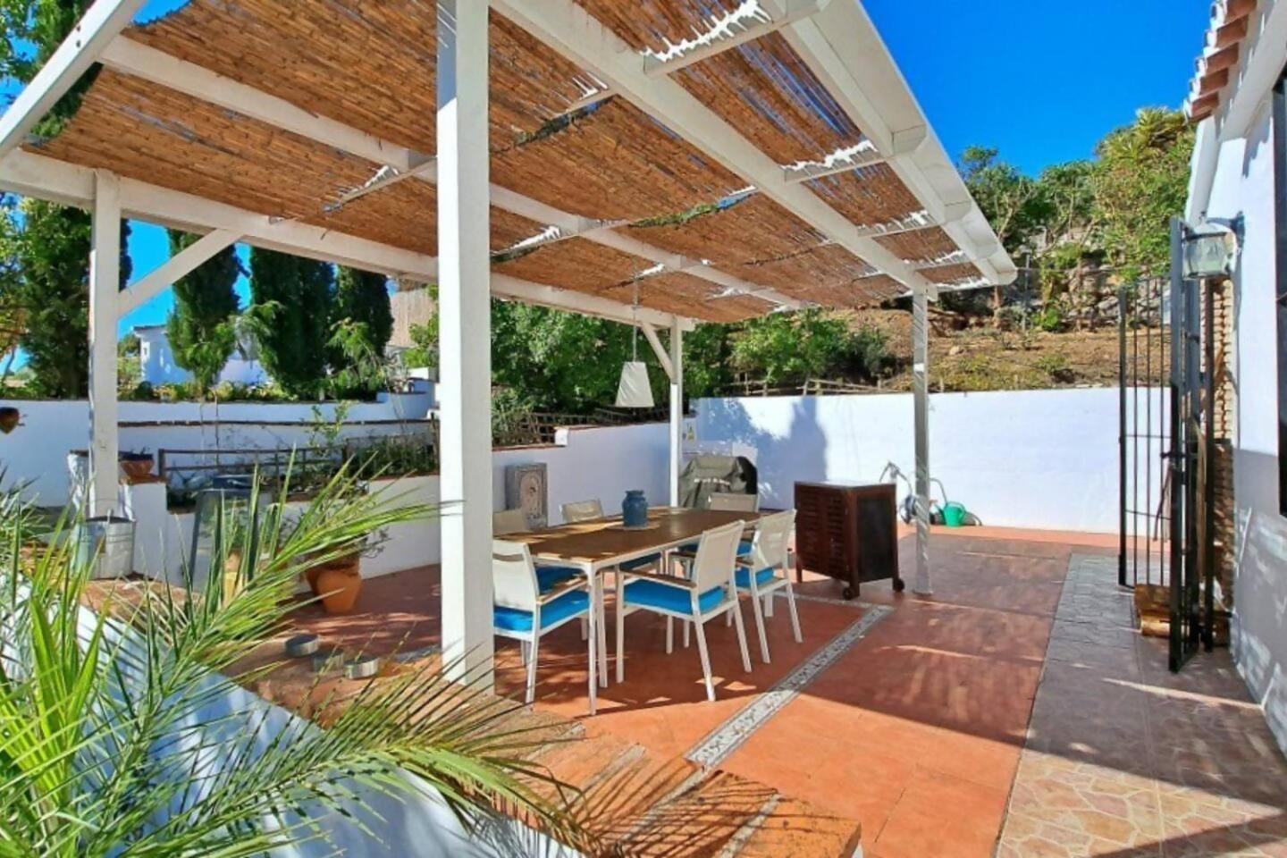 Villa La Perla Andaluza Alcaucín Exterior foto